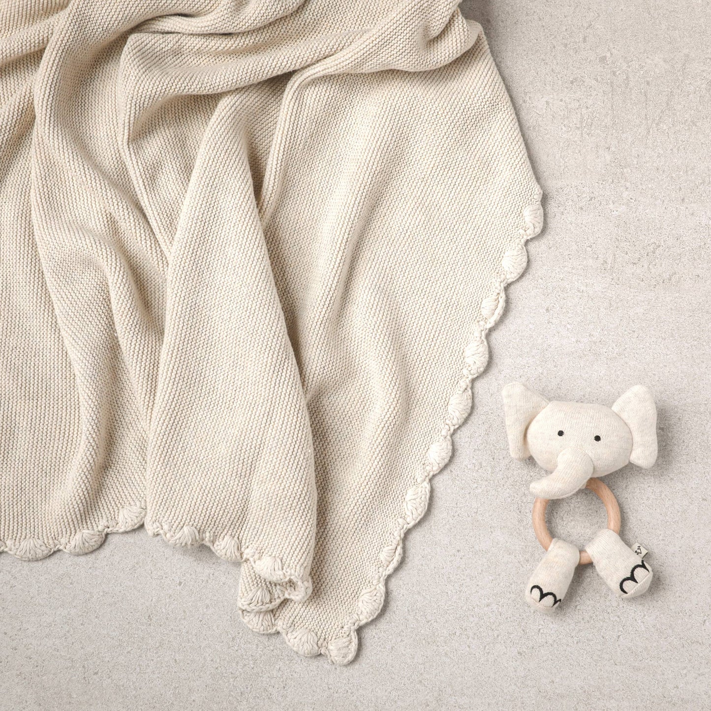 Scallop Edge Classic Knit Baby Blanket + Elephant Rattle SET - Baby Blanket by Carlyle Avenue