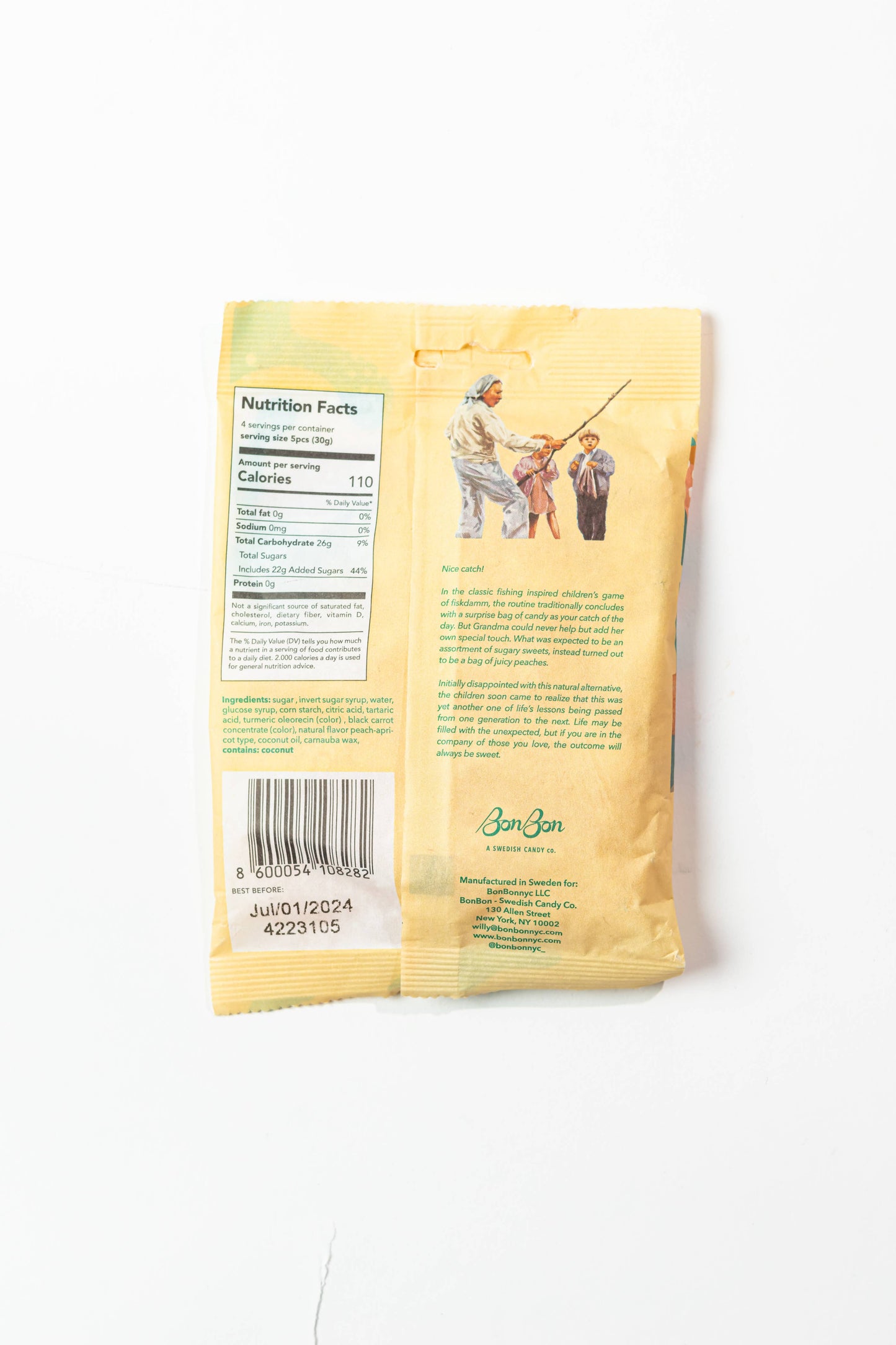 Sour Peach Fish - Swedish Candy 5.2oz (150g) - by Carlyle Avenue