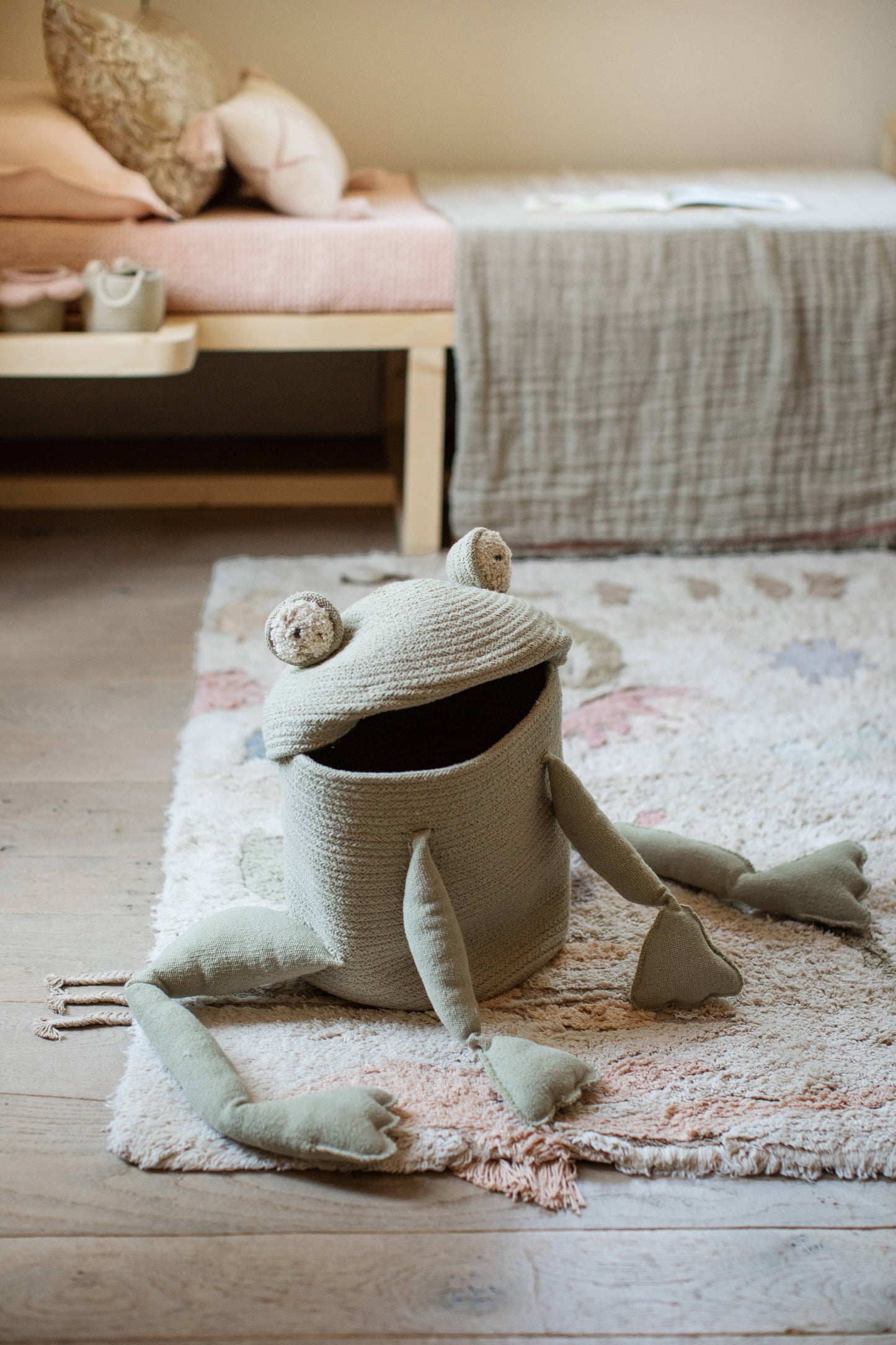 Basket Fred the Frog - Large - Kids by Carlyle Avenue
