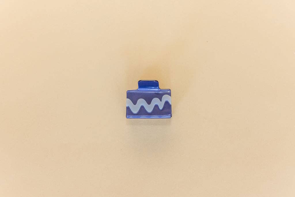Pia Clip