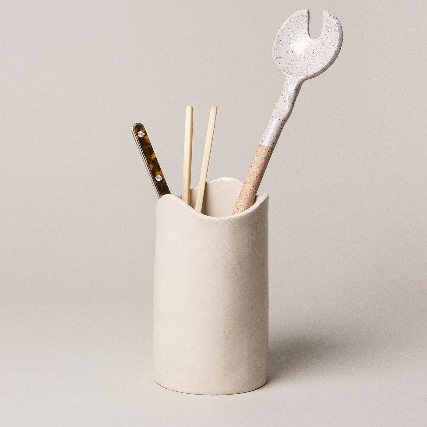 Swell Utensil Holder, Ivory - by Carlyle Avenue