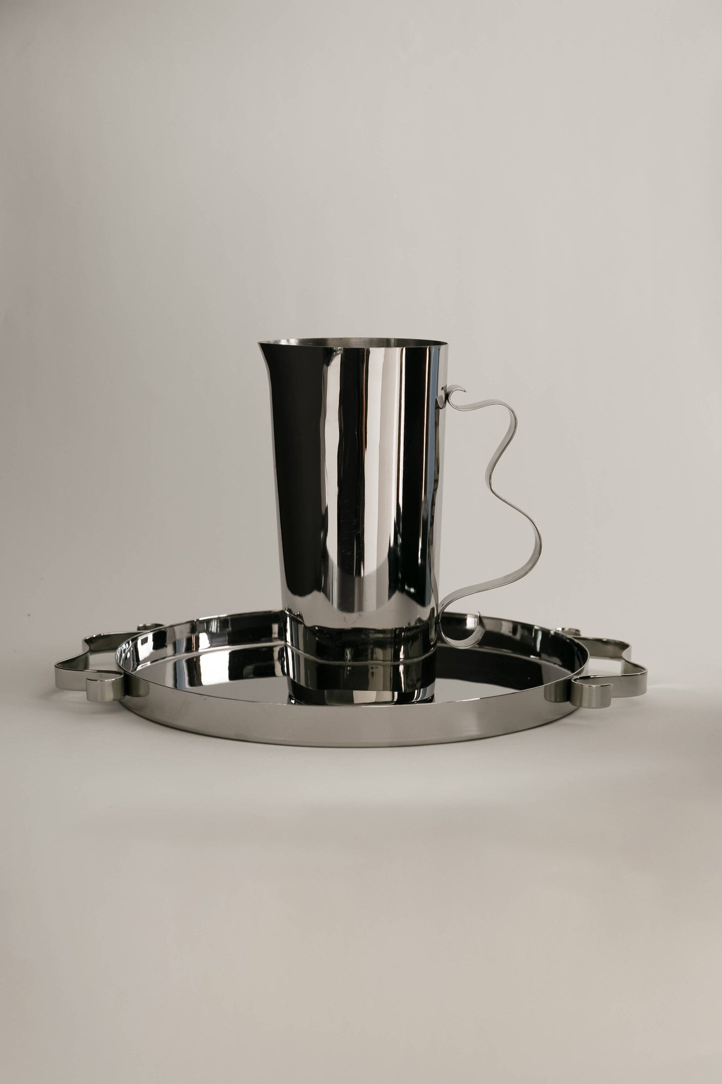 Squiggle Tray - by Carlyle Avenue