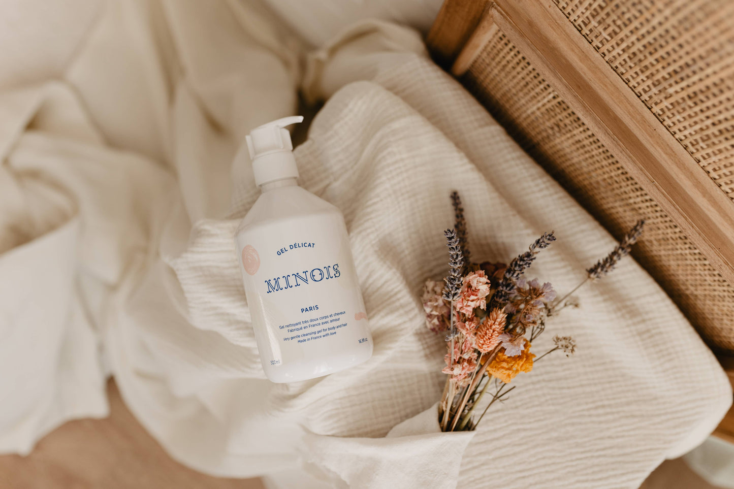 Delicate Gel - Very gentle washing gel for body and hair - by Carlyle Avenue