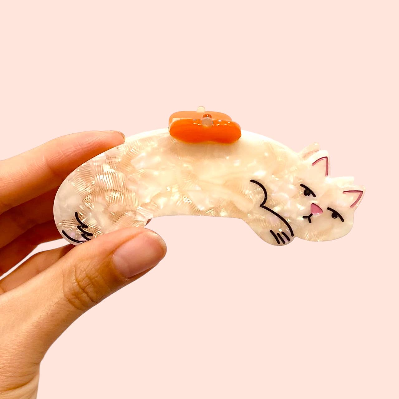 MICIO THE CAT HAIR CLAW - by Carlyle Avenue