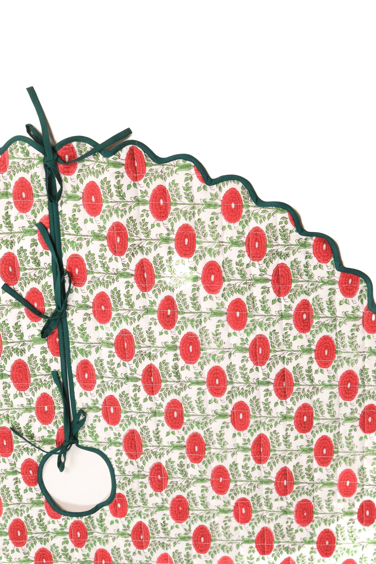 Scalloped Blockprint Quilted Tree Skirt in Araminta Green