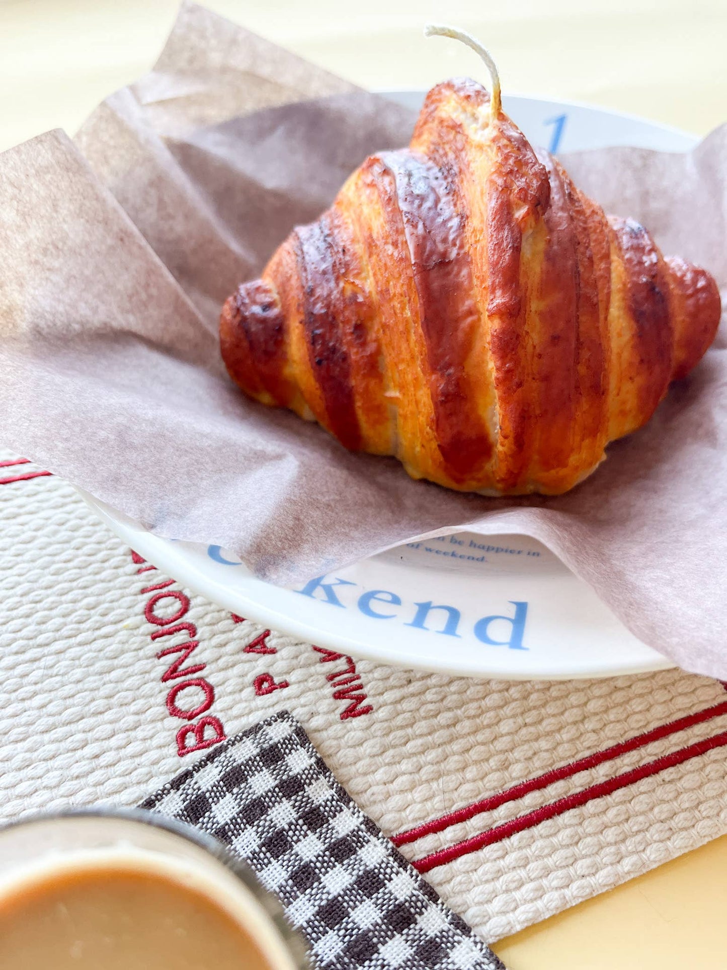 Le Grand Croissant Candle - by Carlyle Avenue