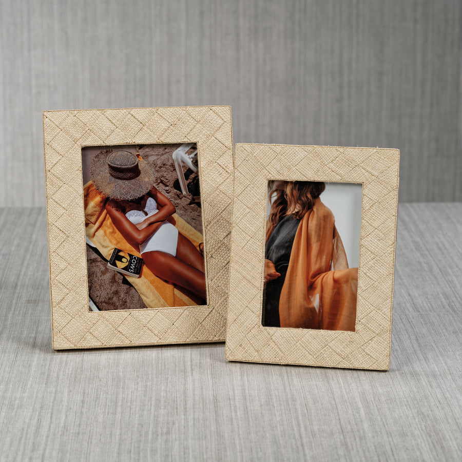La Bocca Woven Raffia Photo Frame - Natural - Picture Frames by Carlyle Avenue