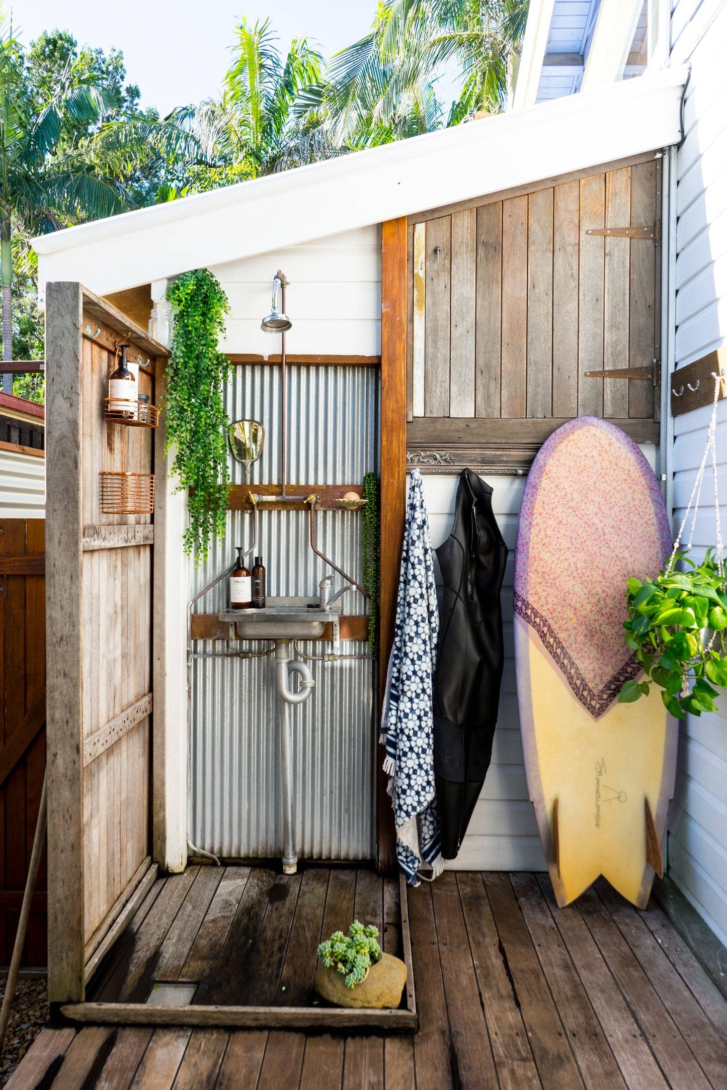 Surf Shacks Vol. 2 - by Carlyle Avenue