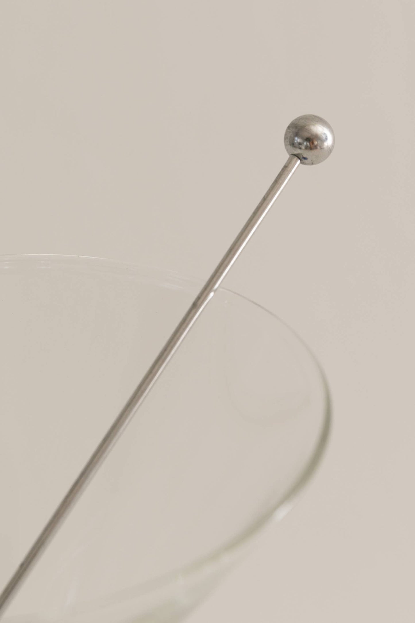 Piano Cocktail Glasses, Dizzy - by Carlyle Avenue