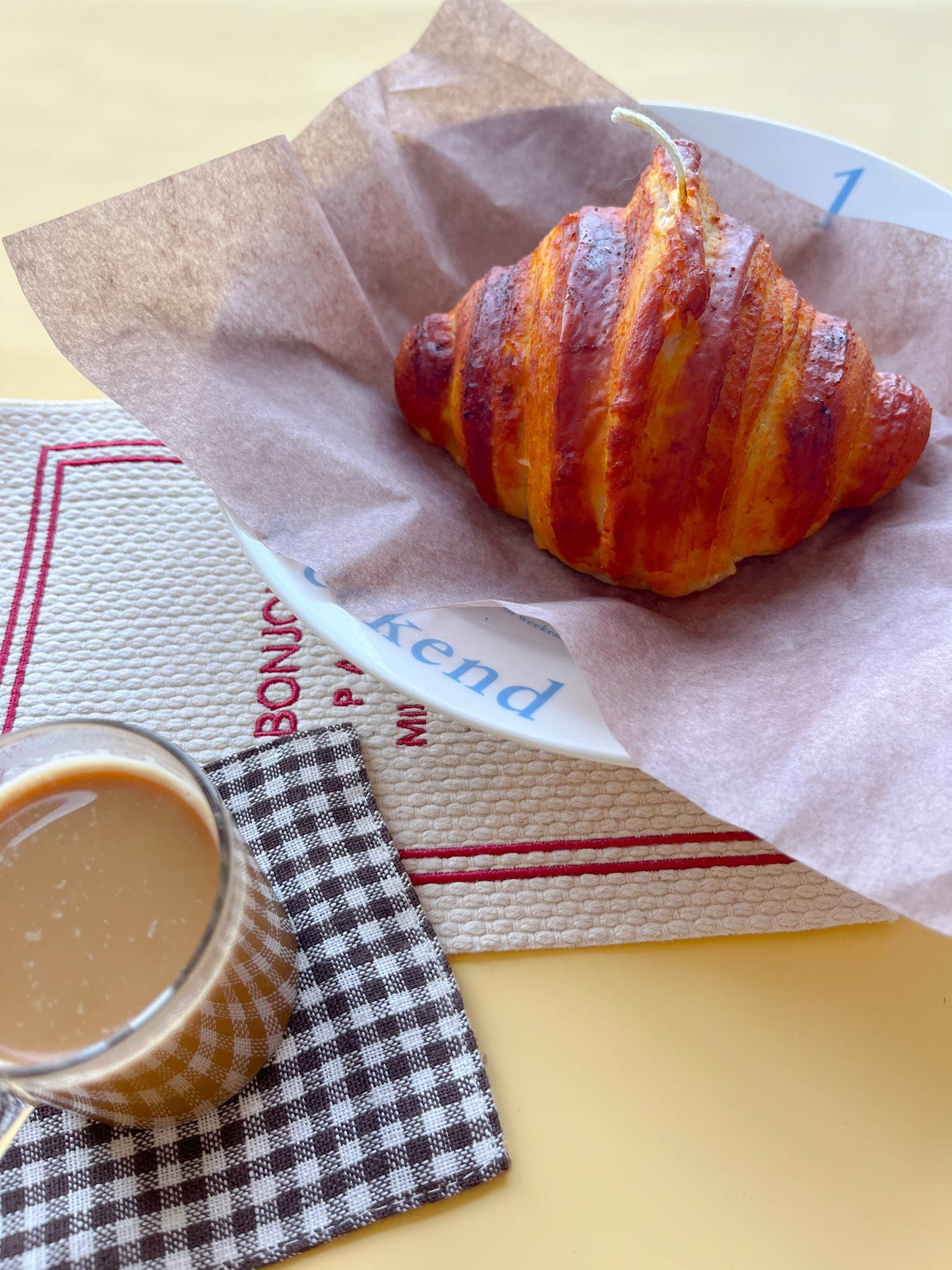 Le Grand Croissant Candle -  by Carlyle Avenue