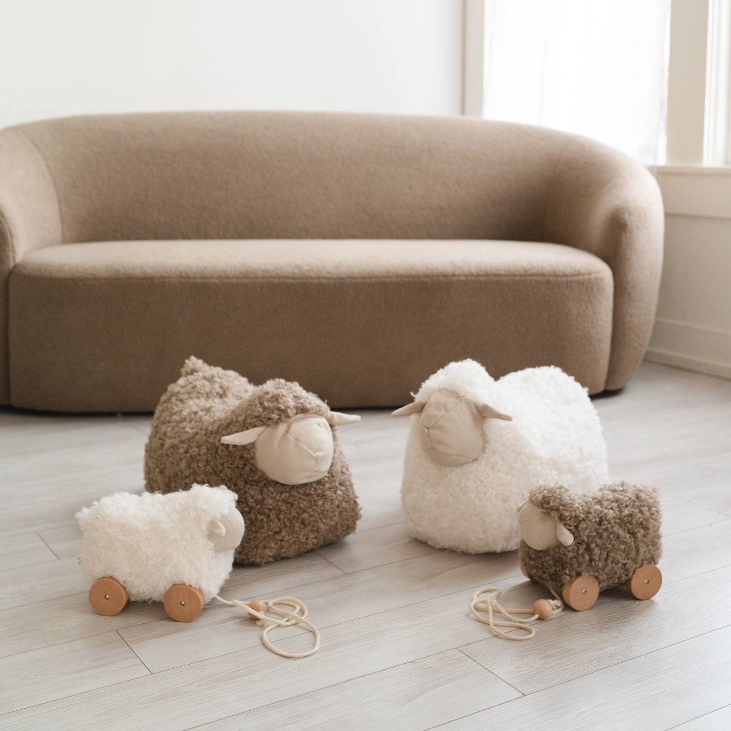 BELLA // pull-along sheep cream