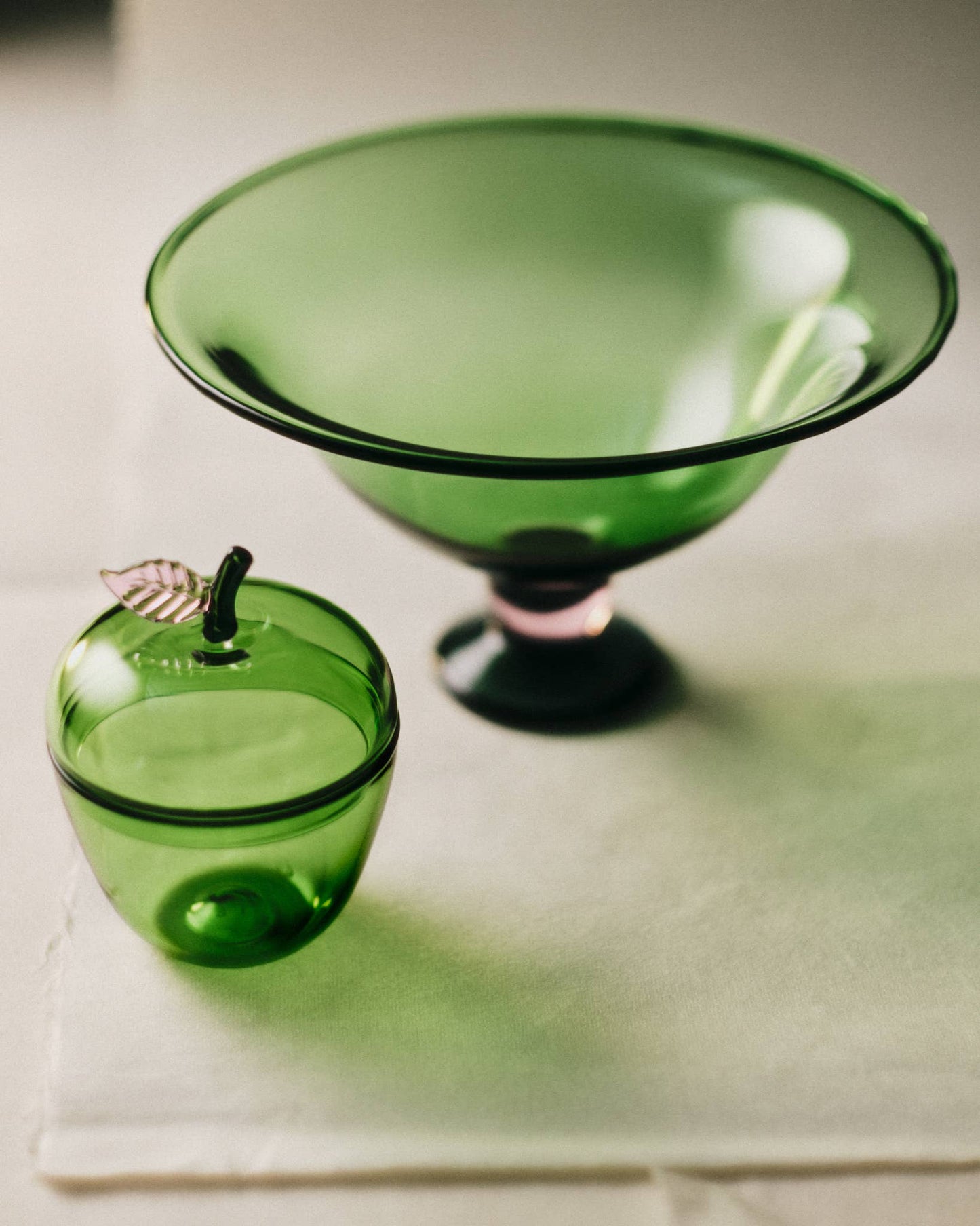La Pomme, Green - Jar by Carlyle Avenue