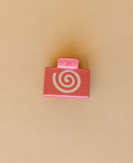 Pia Clip
