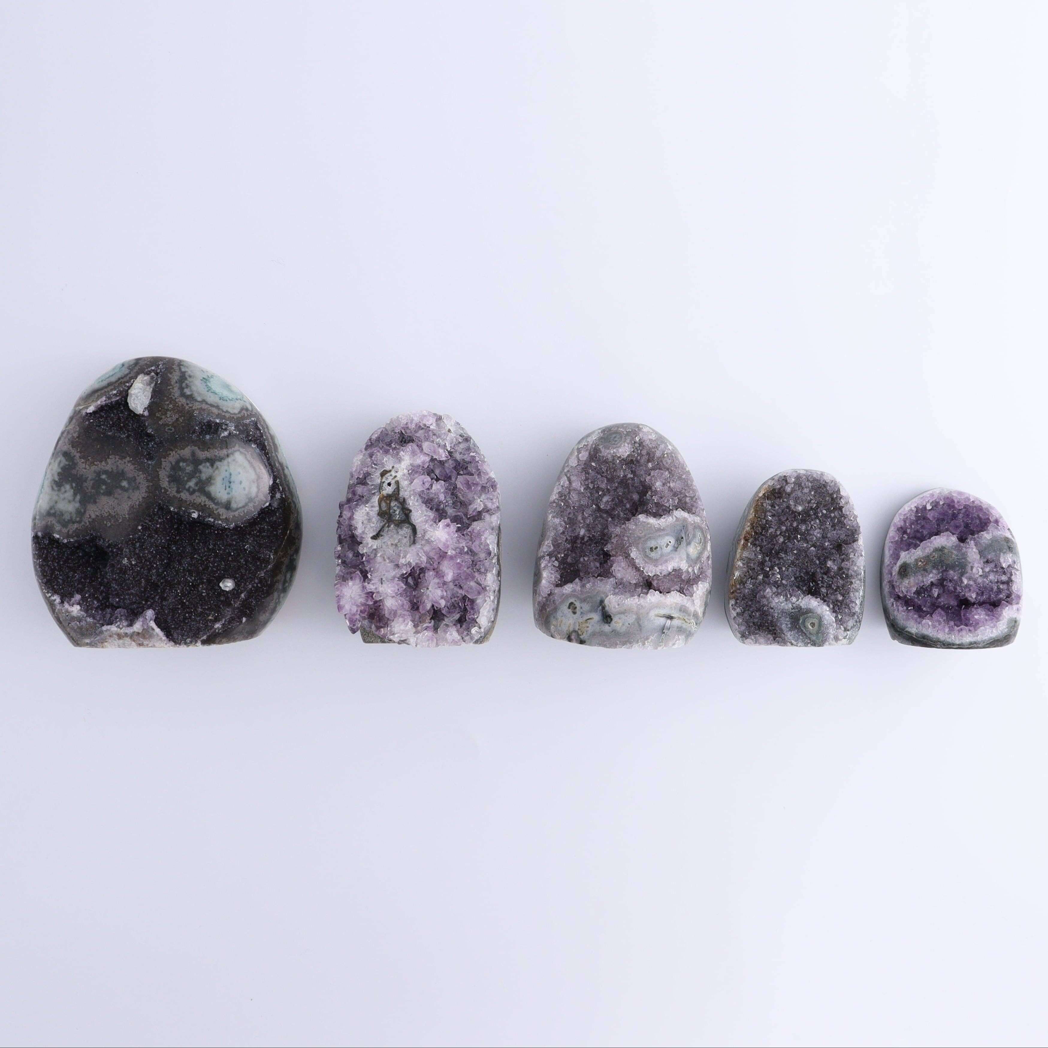 Uruguay Amethyst Cut Base