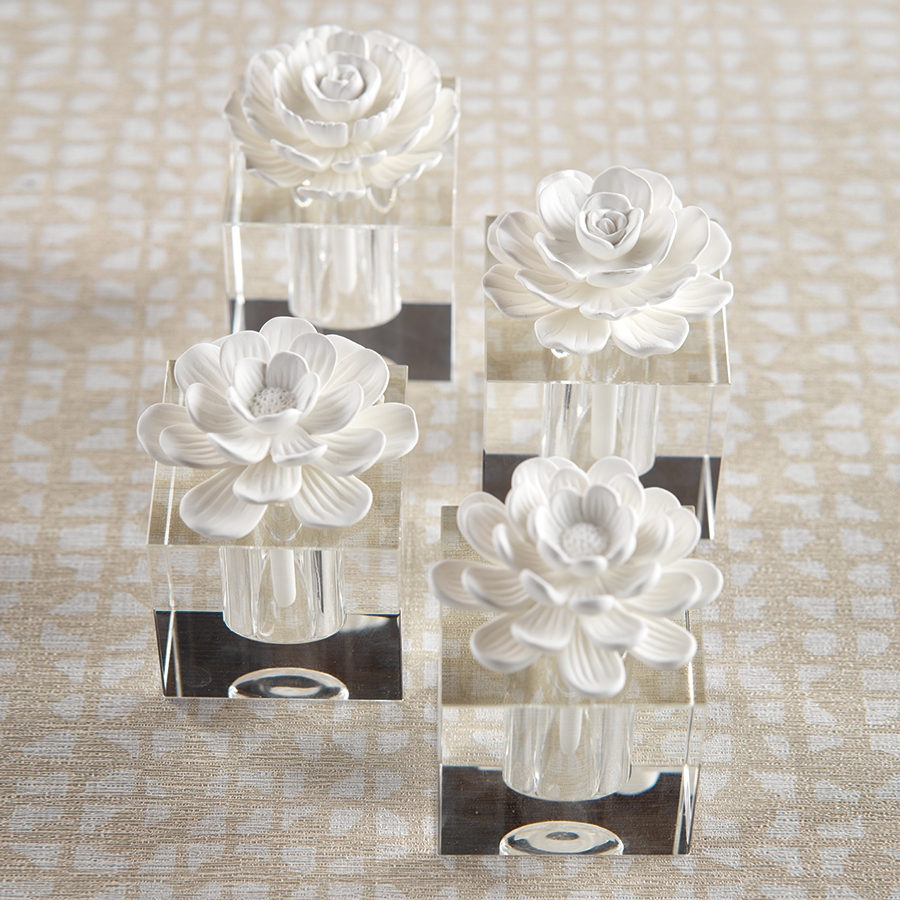 Modena Porcelain Flower Diffuser - Small