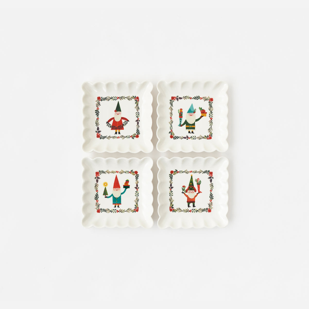 Gnome Scalloped Square Dish, Set of 4 Assorted