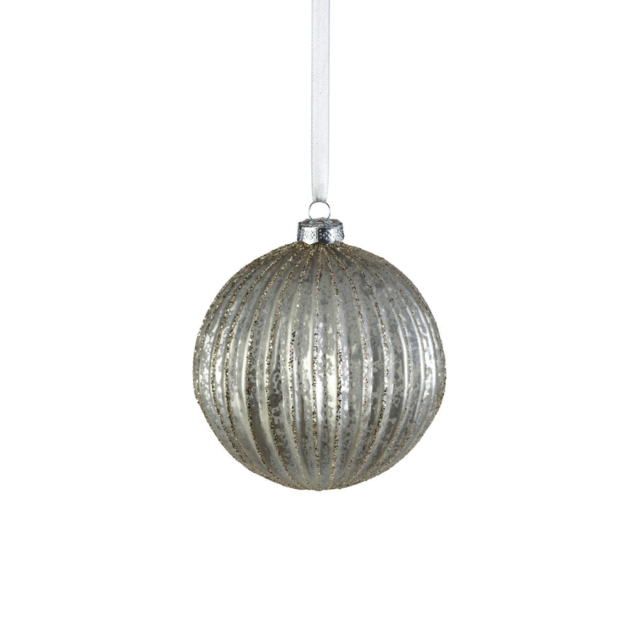 Antique Ribbed Ornament - Matte Silver