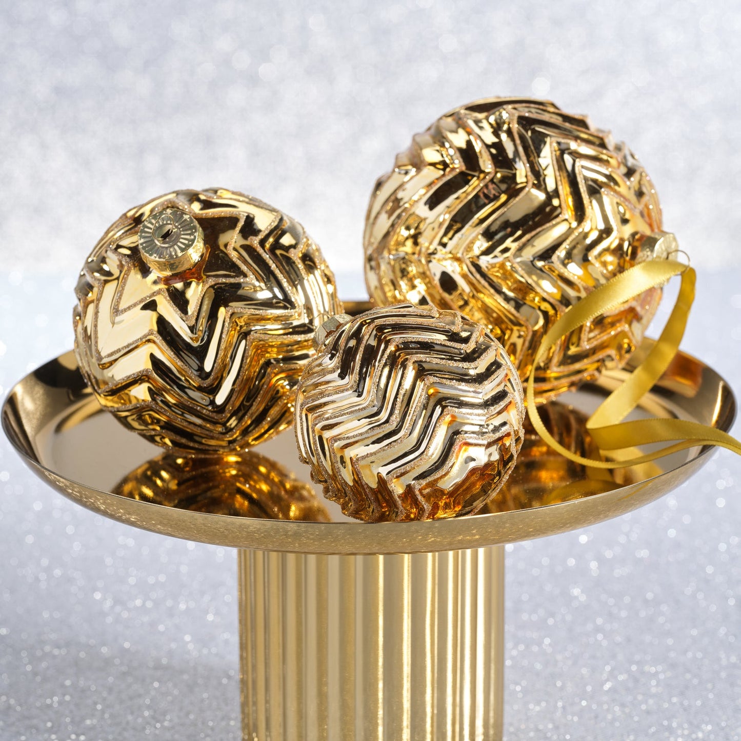 Metallic Spark Zigzag Ornament - Gold