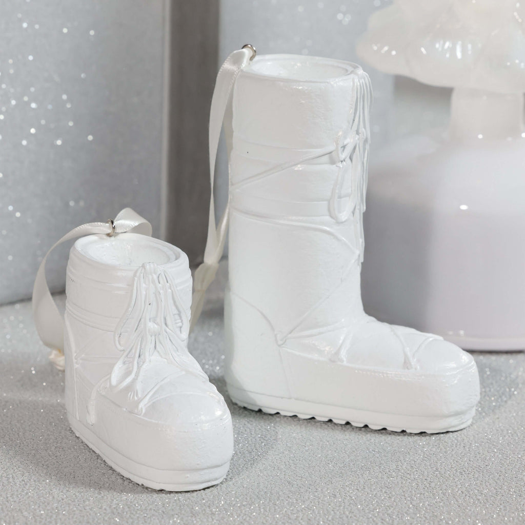 Après Ski Boots, Set of 6 Assorted white ski boots ornaments for holiday decorating.