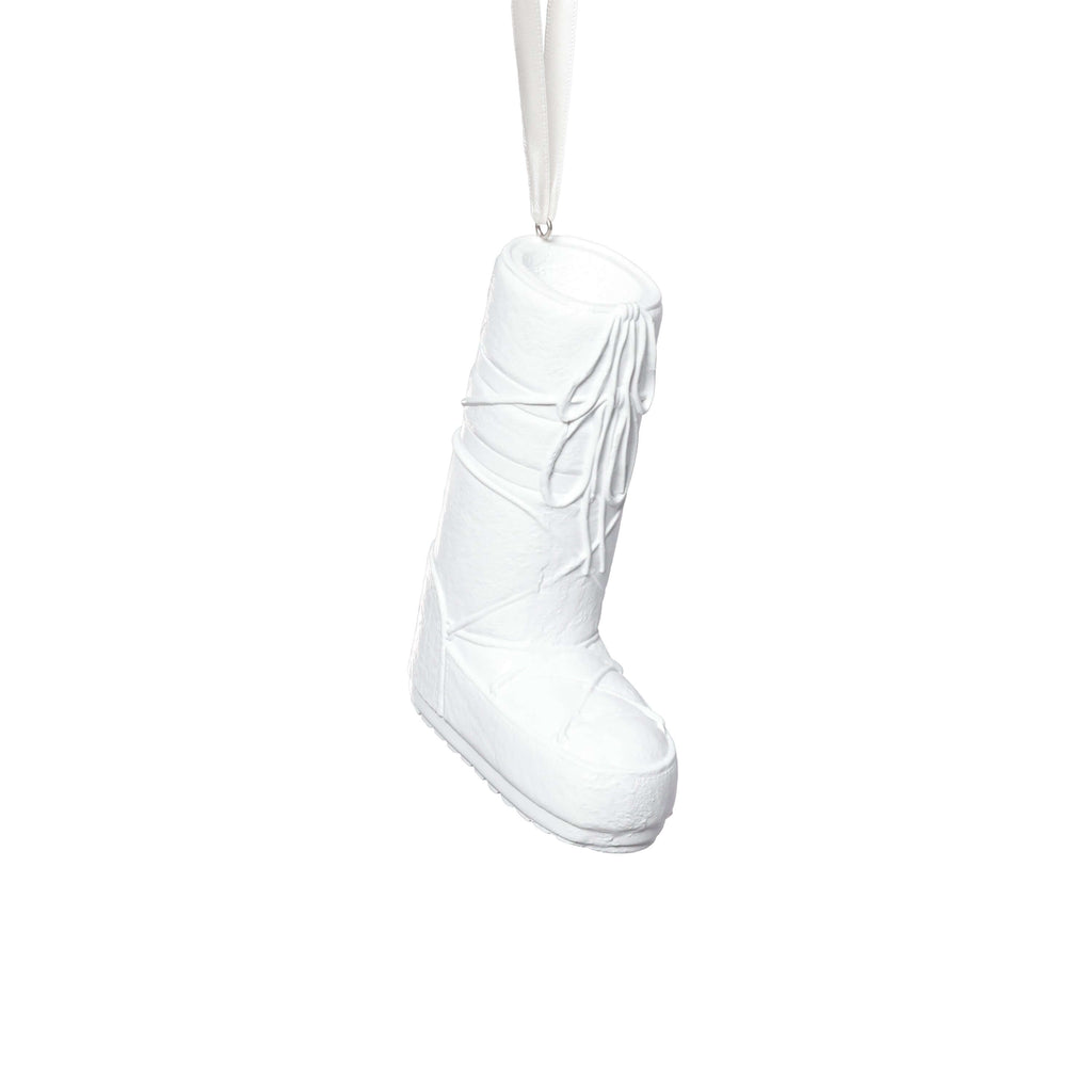 Après Ski Boots, Set of 6 Assorted white boot ornament, perfect for holiday decorating and Christmas trees.