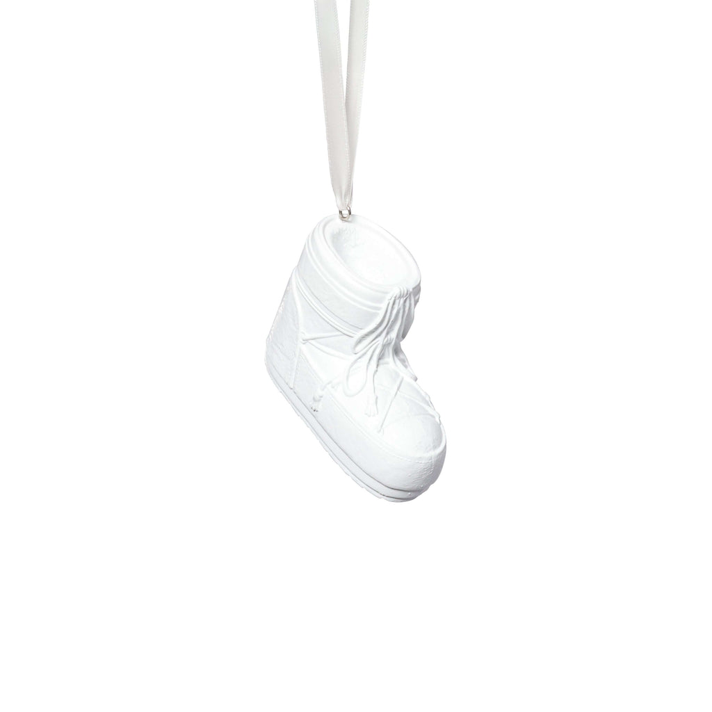 Après Ski Boots, Set of 6 Assorted white ornament hanging on a ribbon for holiday decorating.