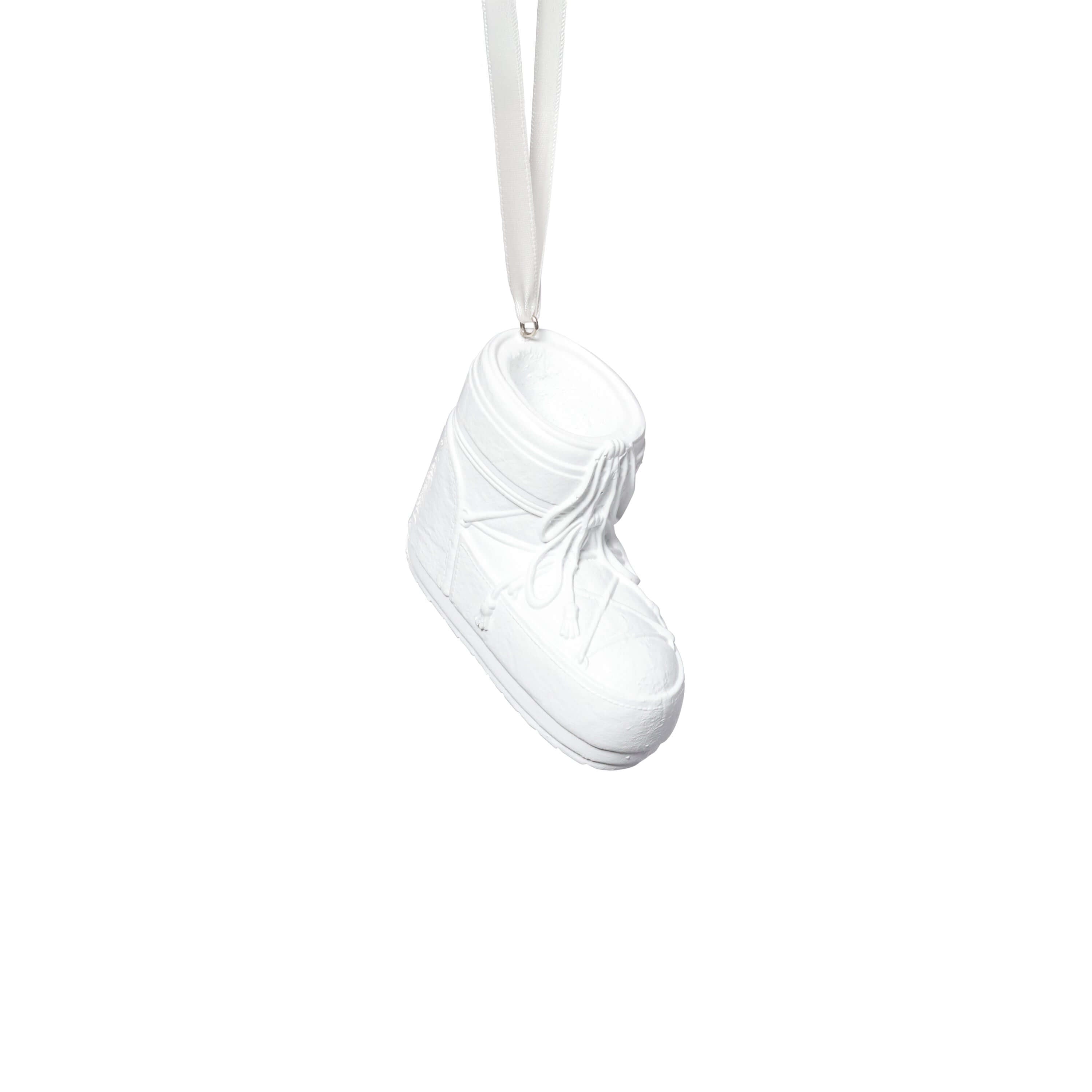 Après Ski Boots, Set of 6 Assorted white ornament hanging on a ribbon for holiday decorating.