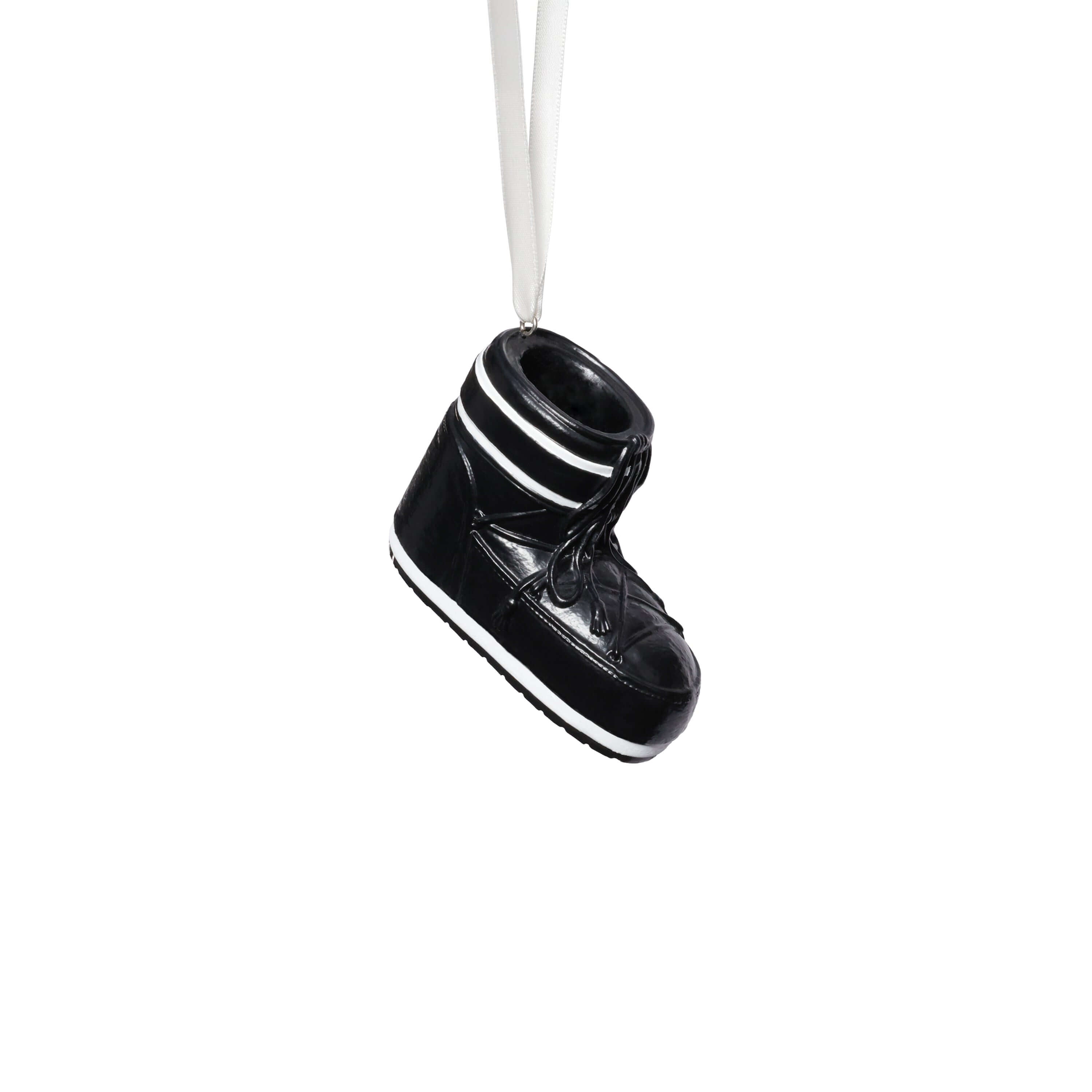 Après Ski Boots, Set of 6 Assorted black ornament hanging with a white ribbon, perfect for holiday decorating.