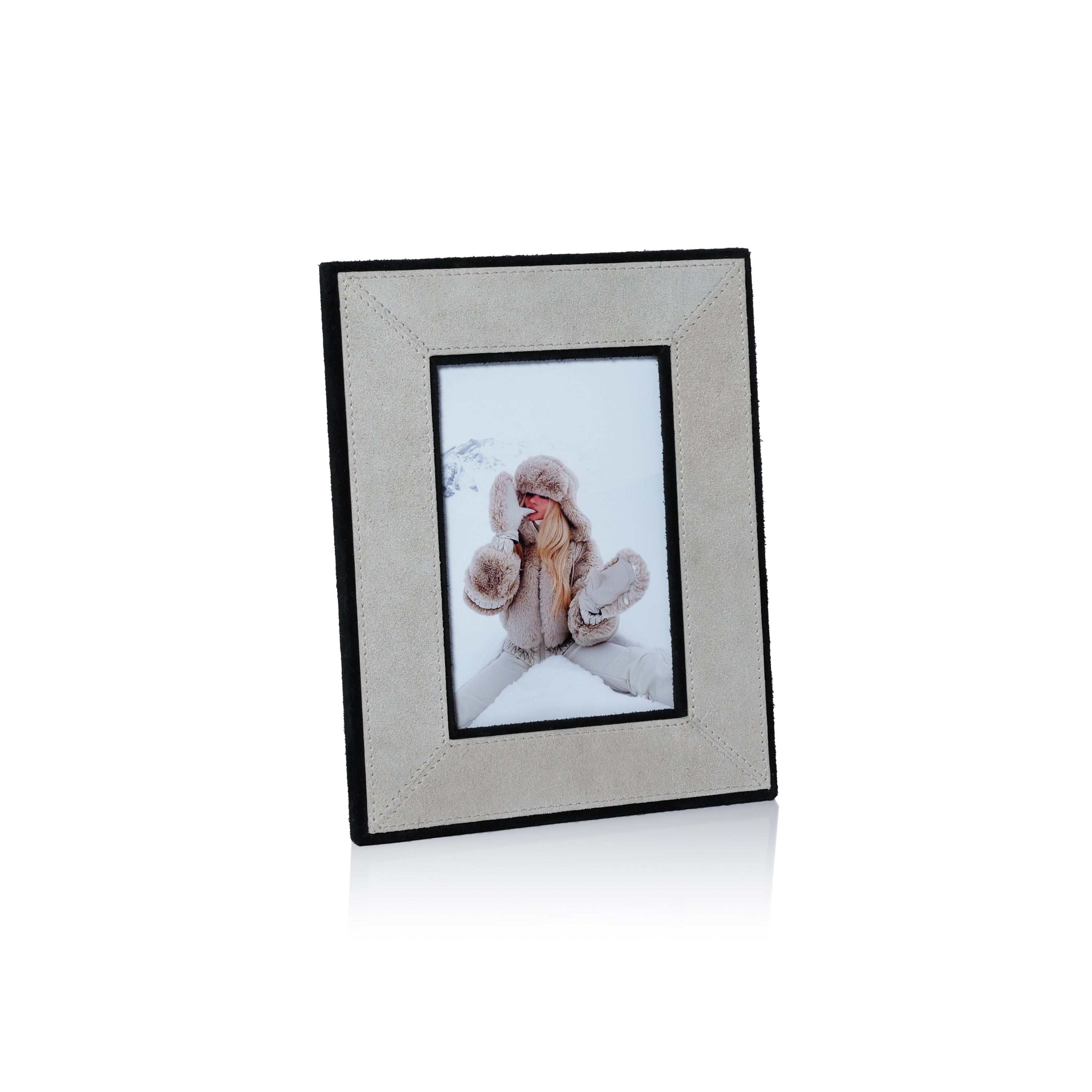 Arden Suede Leather Photo Frame - CARLYLE AVENUE