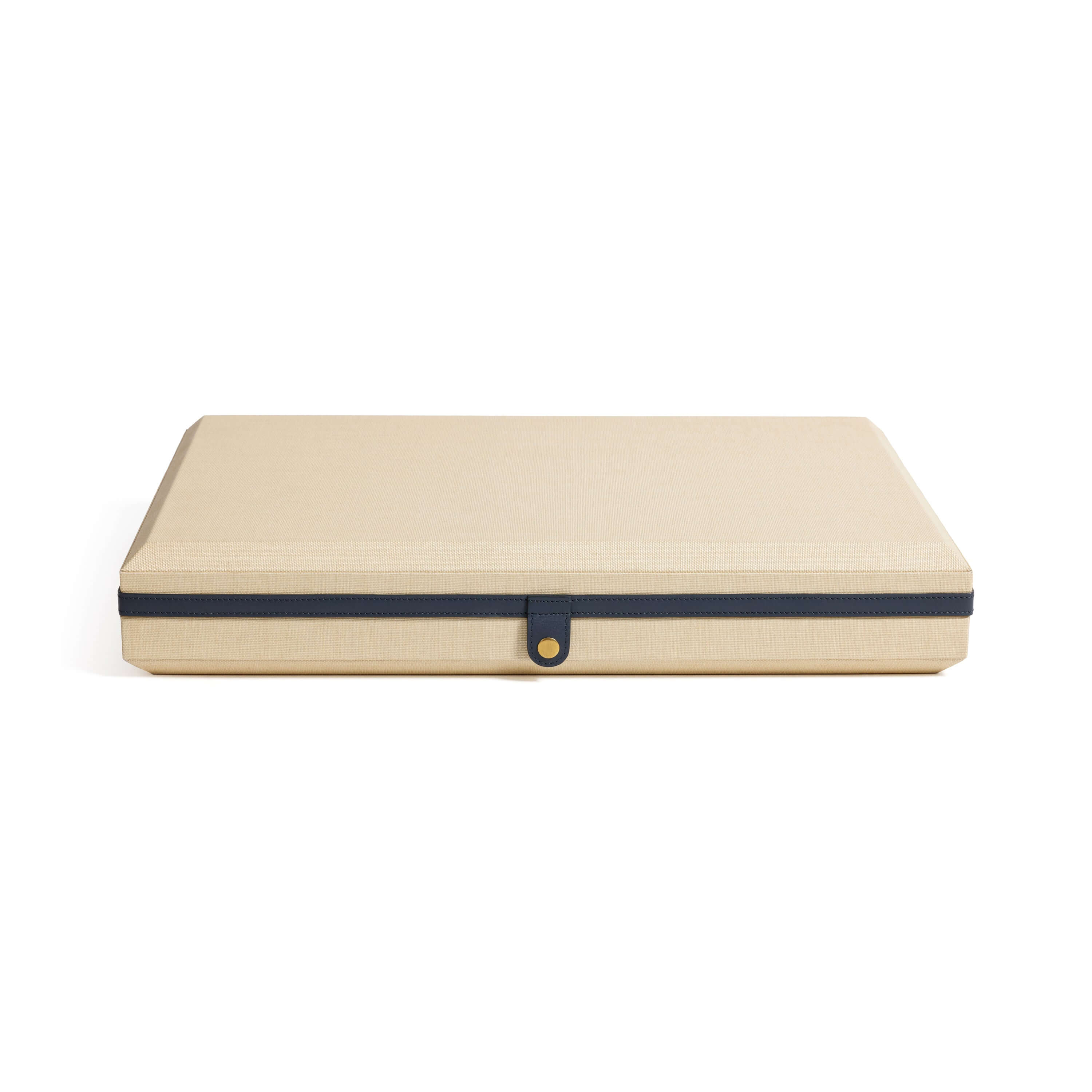 Monaco 19" Backgammon Set in a natural raffia case with leather edging and brass stud closure.
