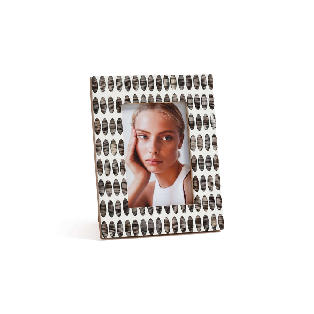 Sahara White Resin with Oval Chiseled Horn Photo Frame displayed with an image of a woman.
