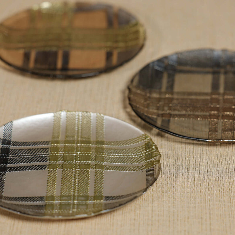 Plaid Dessert Plate - Set of 3 Assorted - CARLYLE AVENUE
