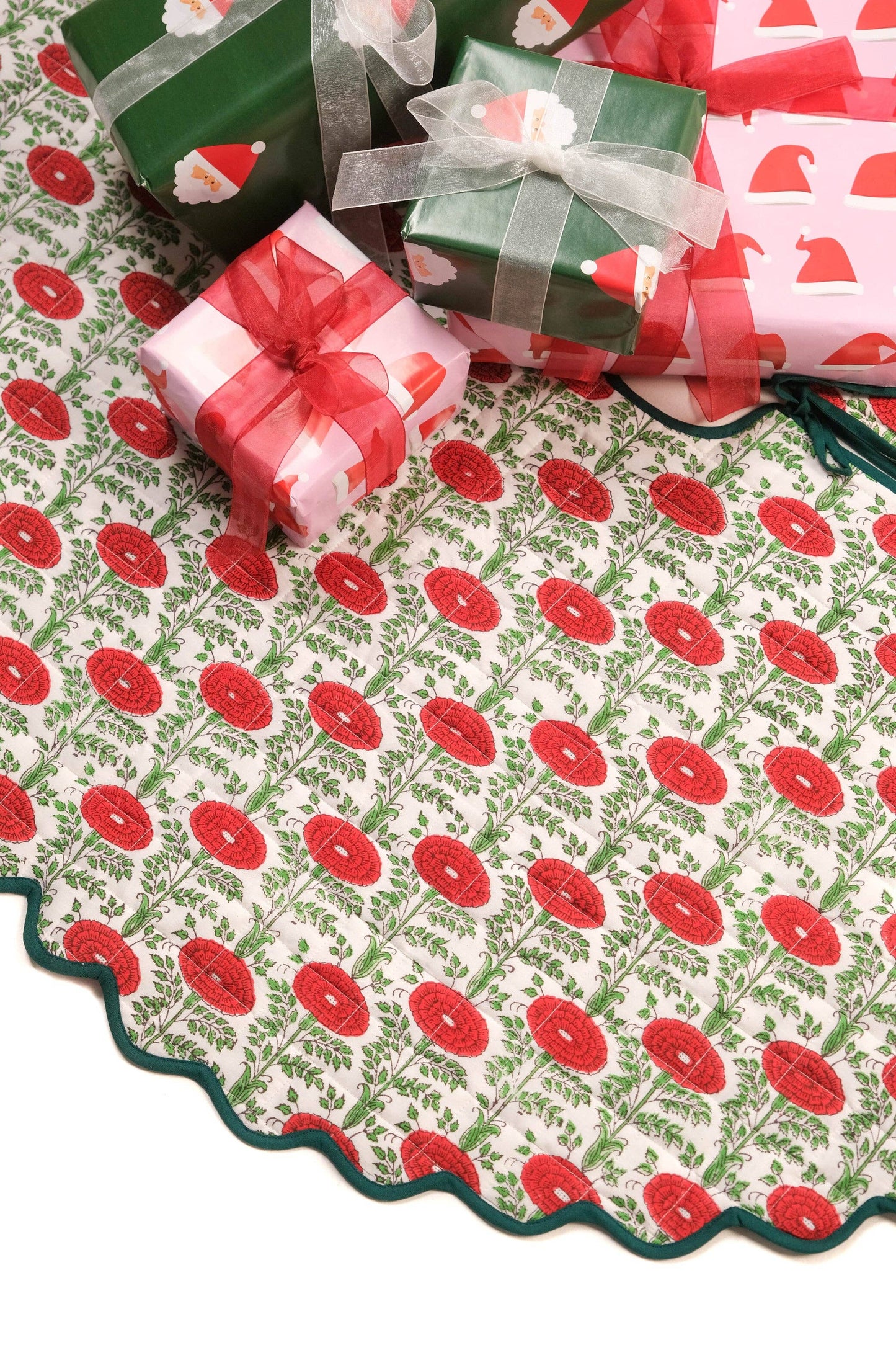Scalloped Blockprint Quilted Tree Skirt in Araminta Green