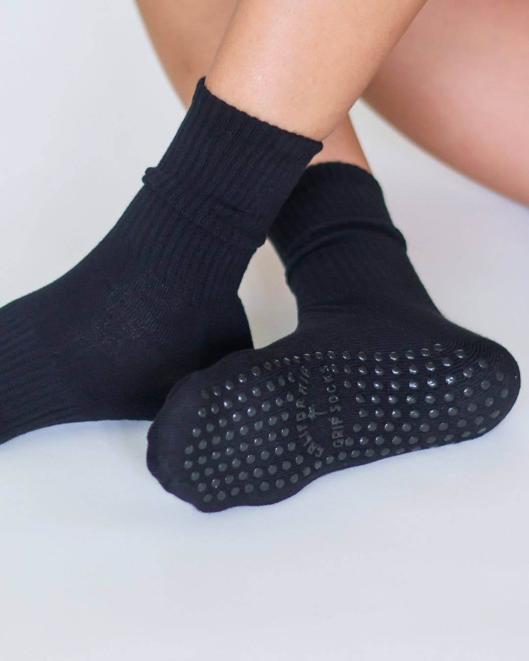 The Everyday Grip Socks - All Black