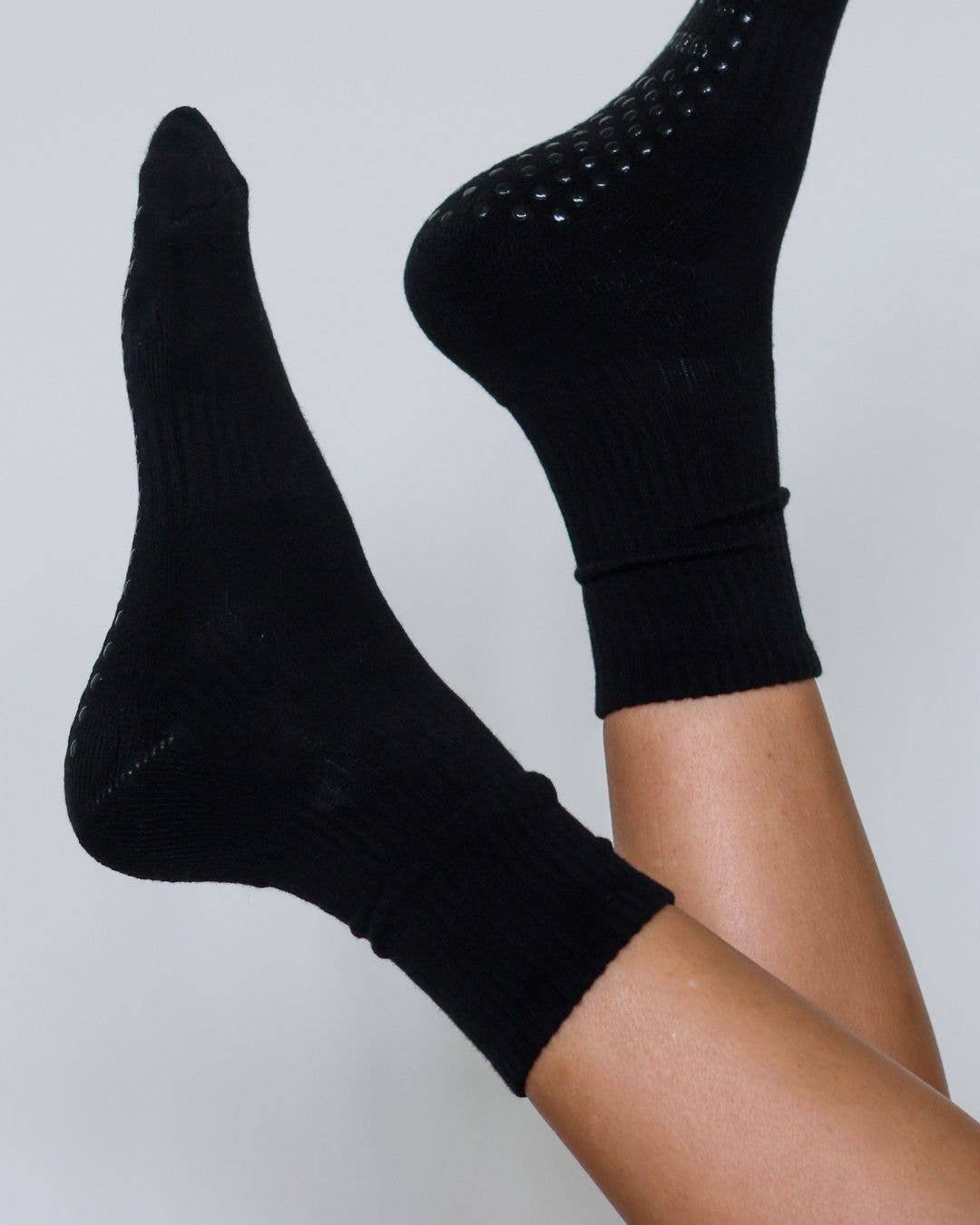 The Everyday Grip Socks - All Black
