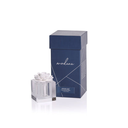 Modena Porcelain Flower Diffuser - Small - Diffusers by Carlyle Avenue