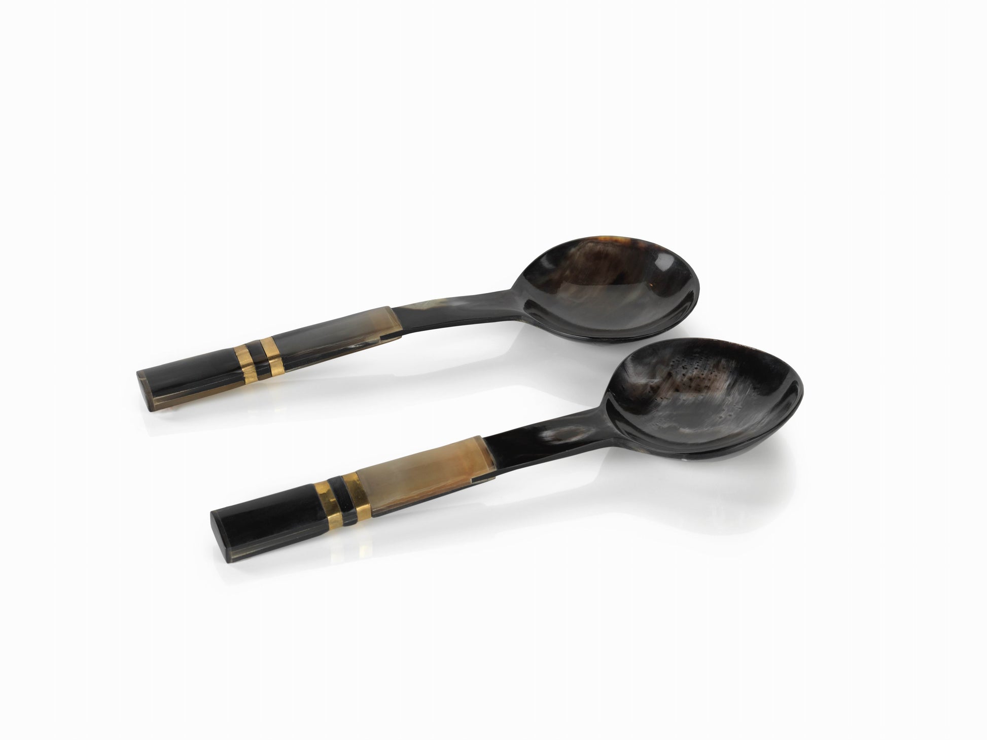 Seychelles Salad Server w/ Horn Handle - CARLYLE AVENUE