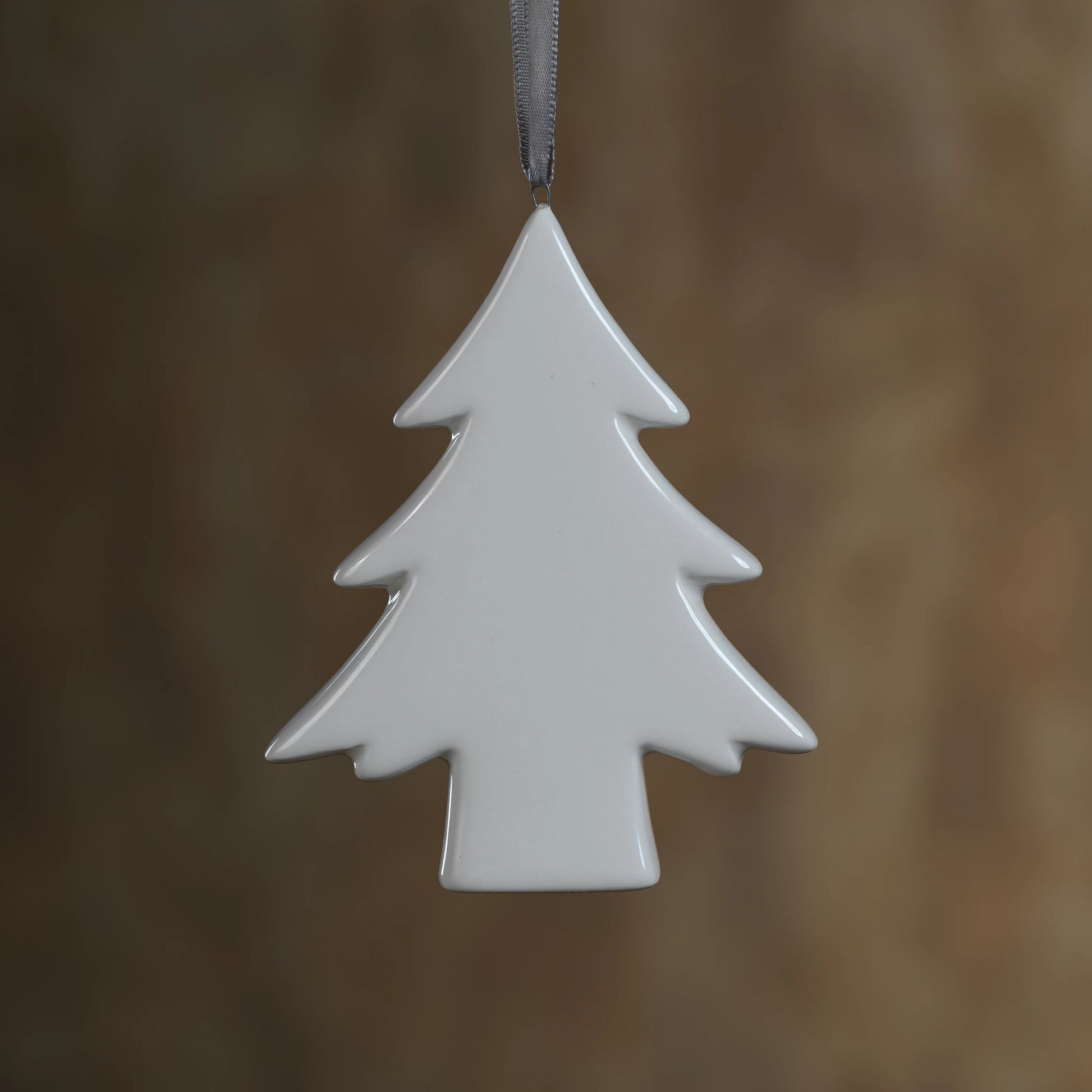 Ceramic White Tree Ornament - Set of 4 - CARLYLE AVENUE